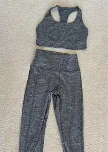 Aerie gray workout set // medium top small bottom