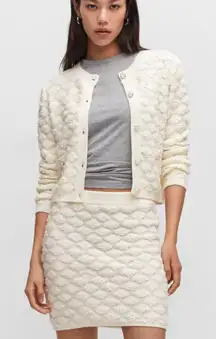 Mango Textured Button Cardigan Cream White Size Medium Work Professional Classy