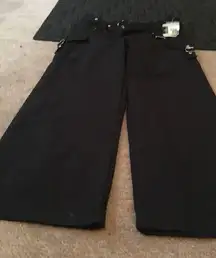 Mossimo Women's Capri Pants Pockets Size 6 Black