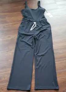 NWT Vuori Black Chic Edgy Athleisure Pose Scoop Jumpsuit Wide-Leg Size Small