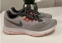 Women's Size  8,5 Nike‎ Zoom Winflo 4 Pink Grey Sneaker Lace Up