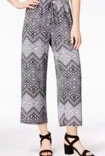 Black & White Cropped Wide Leg Pants