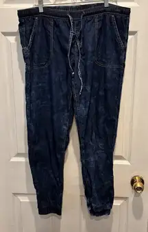 Rue21 Denim Joggers Women Size Large Drawstring‎ Elastic Waist Blue Beachy Boho