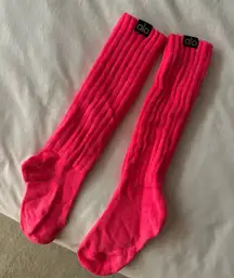 alo yoga scrunched socks in neon pink size medium never worn 