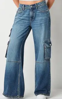 Arizona Jean Company Blue Women’s Low Rise Baggy Cargo Jeans Size 10