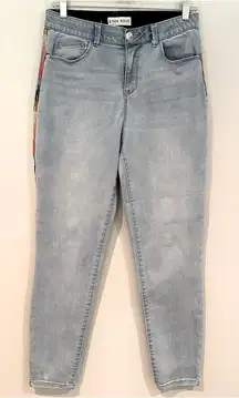 Knox Rose Light Wash Jeans Women's 8  Boho Denim Multicolored‎ Stitching On Seam