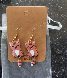 2/$20 ⭐️ 3/$25 | Handmade Cute Dangle Cat Earrings