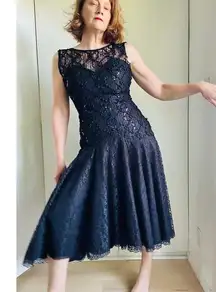 Vintage 80s Formal Party Dress Black Lace Sequin Midi Fit Size Medium Fitted