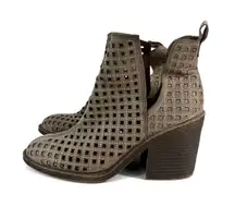 Brown Tan Perforated Cutout Leather Block Heel Ankle Booties Boots 6.5