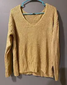 Cozy Casual Gold V Neck Knit Sweater Size Small/Medium