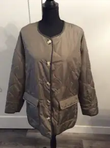 Dark Green Vero Moda Medium Quilted button up Jacket Thin