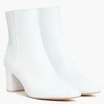 IDIFU White Faux Leather Square Toe Side Zipper Heeled Boots Women’s Size 8