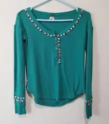 We The Free Chevron Embroidered Thermal Scoopneck Long Sleeve Henley Shirt XS