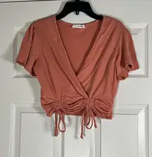 Live To Be Spoiled Women’s Salmon Front Tie Adjustable Crop Top Size Medium