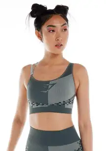 SEAMLESS SPORTS BRA Size Small