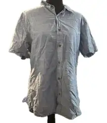 Levi’s women’s size large denim button up short sleeve shirt