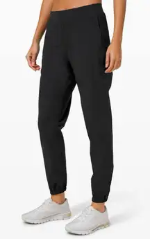 Lululemon women’s adapted state jogger size 12