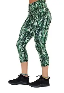 Constantly Varied Gear CVG Venom Snakeskin Green Capri Crossfit Leggings Sz L