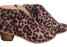 Super cute leopard deep cut booties size 8