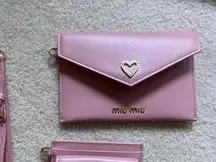 Miu min pink wristlet set