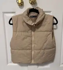 Cropped Puffer Vest