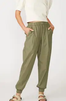STATESIDE Structured Poplin Pleated Jogger Pant Artichoke Green Women's M $186