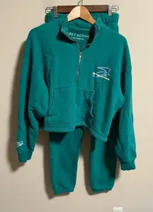 Set Active Half Zip Sweater & Sweatpants Matching Set in Palm Green- Size Small
