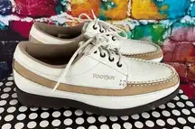 Footjoy Softjoys Womens Spikeless Golf Shoes White Tan 98512 SIZE 6 Medium