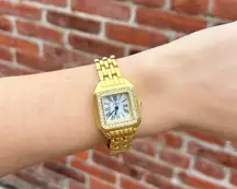 Gold vintage style timeless gold watch