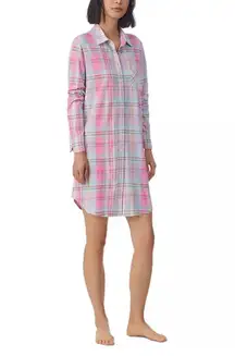 Lauren  Notch Collar Plaid Sleep Shirt sz small.