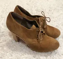 Banana Republic Suede Lace Up Heel Booties Cork Wood Brown 9