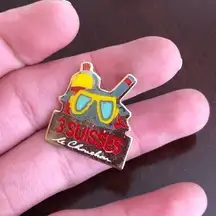 Vintage 1992 3 Suisses Le Club Pin
