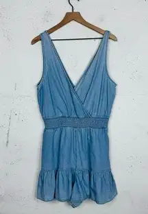 American Eagle  Denim Blue Chambray Ruffle Romper Jumper Size Large