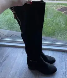 Women’s black suede over-the-knee boots with side zipper​