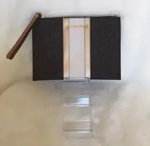 Jet Set Travel XL Zip Clutch