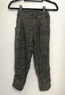 Printed Capri Beach Pants