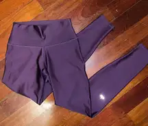 Purple Alo Airlift leggings 