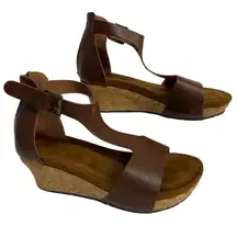 Pierre Dumas Shoes NEW Brown Cork Wedges T-Strap Size 7 Ankle Strap with Buckle