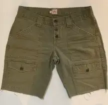 Bermuda Cargo Shorts
