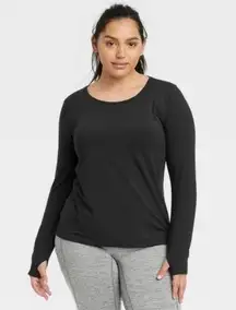 Women's Essential Crewneck Long Sleeve T-Shirt -  size XXL