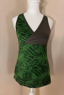 Lululemon  Athletic Deep V III Racerback Tank Top Rainforest Leaf Print Size 8