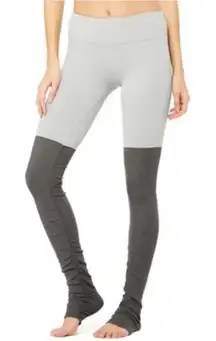Alo Yoga Goddess Leggings in Alloy/Stormy Heather Gray Ribbed Size XS EUC