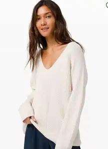 Lululemon What‎ The Heart Wants Sweater Size Medium Cream V Neck Cotton