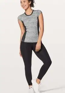 Lululemon time to sweat short sleeve size 4