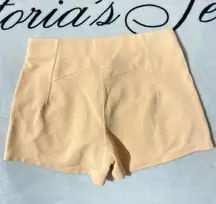 Lululemon Ribbed Softstreme High-Rise Short 2" Peach Bellini