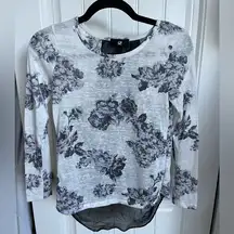 IZ Byer long sleeve floral shirt