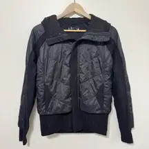 Smartwool Quilted Puffer Jacket size small women’s hooded black smartloft winter