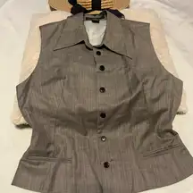 Banana Republic Wool Silk Blend Vest Women’s Size 10 Gray/Brownish Button Front