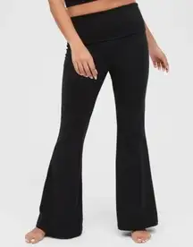 AERIE OFFLINE True Black Original Fold Over Super Flare Leggings Medium