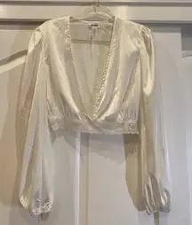 Missguided white satin lace deep plunge crop top size 4